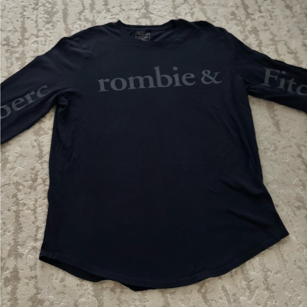 Abercrombie & Fitch Black Crew Neck Shirt